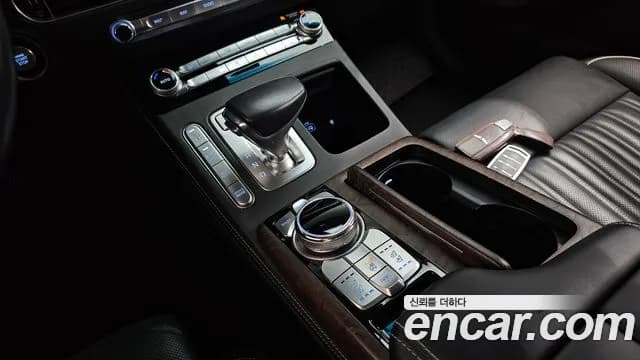 2019 Genesis G90 5.0 AWD Sold VIN KMHG541HDKU055227 – photo 18 2019 Genesis G90 5.0 AWD Sold VIN KMHG541HDKU055227 – photo 18