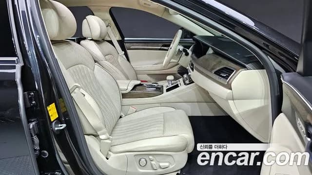 2019 Genesis G90 5.0 AWD Sold VIN KMHG541HDKU062791 – interior seats 2019 Genesis G90 5.0 AWD Sold VIN KMHG541HDKU062791 – interior seats
