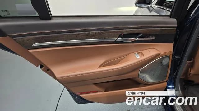 2019 Genesis G90 5.0 AWD Sold VIN KMHG541HDKU066614 – photo 30 2019 Genesis G90 5.0 AWD Sold VIN KMHG541HDKU066614 – photo 30