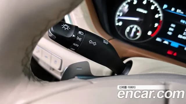 2019 Genesis G90 5.0 AWD Sold VIN KMHG541HDKU077336 – engine bay 2019 Genesis G90 5.0 AWD Sold VIN KMHG541HDKU077336 – engine bay