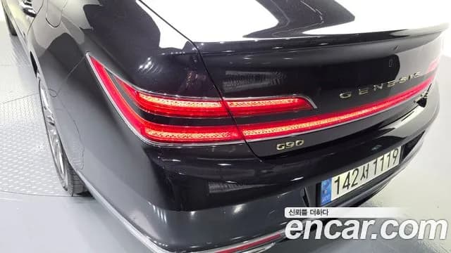 2019 Genesis G90 5.0 AWD Sold VIN KMHG541HDKU077336 – photo 37 2019 Genesis G90 5.0 AWD Sold VIN KMHG541HDKU077336 – photo 37