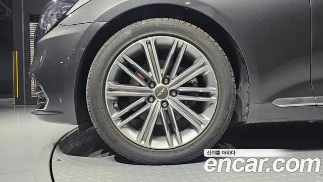 2017 Genesis G80 3.3 GDI Sold VIN KMHGL41DBHU216777 – photo 13 2017 Genesis G80 3.3 GDI Sold VIN KMHGL41DBHU216777 – photo 13