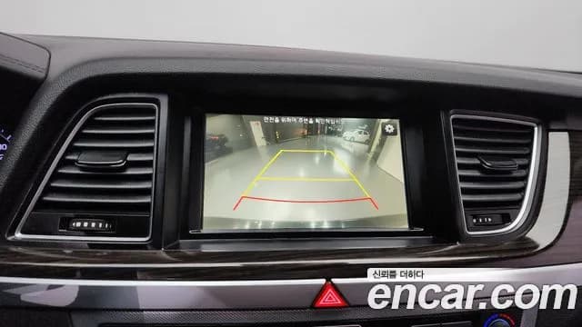 2017 Genesis G80 3.3 GDI Sold VIN KMHGL41DBHU224140 – photo 17 2017 Genesis G80 3.3 GDI Sold VIN KMHGL41DBHU224140 – photo 17