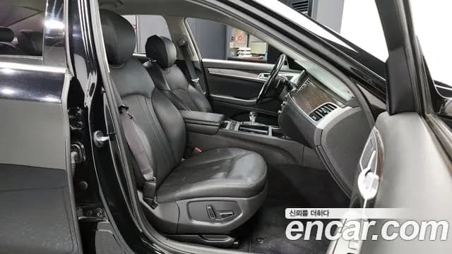 2017 Genesis G80 3.3 GDI Sold VIN KMHGL41DBHU224140 – photo 18 2017 Genesis G80 3.3 GDI Sold VIN KMHGL41DBHU224140 – photo 18
