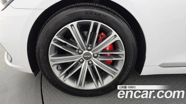 2017 Genesis G80 3.3 GDI Sold VIN KMHGL41DBHU228554 – exterior detail 2017 Genesis G80 3.3 GDI Sold VIN KMHGL41DBHU228554 – exterior detail