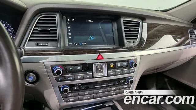 2018 Genesis G80 3.3 GDI Sold VIN KMHGL41DBJU237513 – photo 18 2018 Genesis G80 3.3 GDI Sold VIN KMHGL41DBJU237513 – photo 18