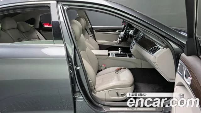 2018 Genesis G80 3.3 GDI Sold VIN KMHGL41DBJU237513 – photo 19 2018 Genesis G80 3.3 GDI Sold VIN KMHGL41DBJU237513 – photo 19