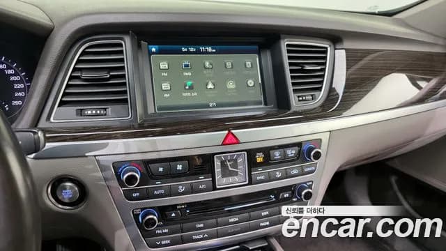 2018 Genesis G80 3.3 GDI Sold VIN KMHGL41DBJU237513 – photo 22 2018 Genesis G80 3.3 GDI Sold VIN KMHGL41DBJU237513 – photo 22