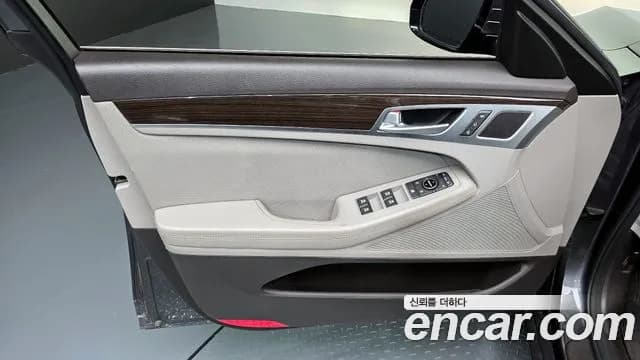 2018 Genesis G80 3.3 GDI Sold VIN KMHGL41DBJU237513 – photo 30 2018 Genesis G80 3.3 GDI Sold VIN KMHGL41DBJU237513 – photo 30