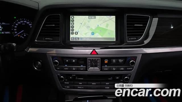 2018 Genesis G80 3.3 GDI Sold VIN KMHGL41DBJU249018 – trunk area 2018 Genesis G80 3.3 GDI Sold VIN KMHGL41DBJU249018 – trunk area