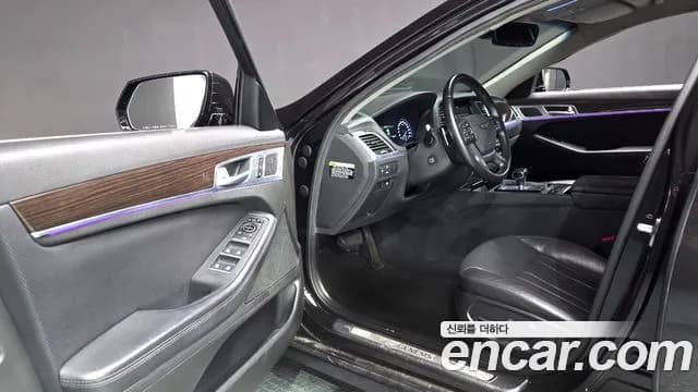 2018 Genesis G80 3.3 GDI Sold VIN KMHGL41DBJU250673 – photo 13 2018 Genesis G80 3.3 GDI Sold VIN KMHGL41DBJU250673 – photo 13