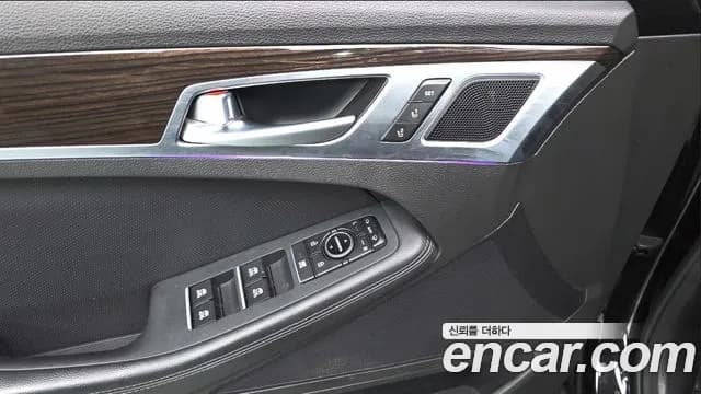 2018 Genesis G80 3.3 GDI Sold VIN KMHGL41DBJU250673 – photo 15 2018 Genesis G80 3.3 GDI Sold VIN KMHGL41DBJU250673 – photo 15