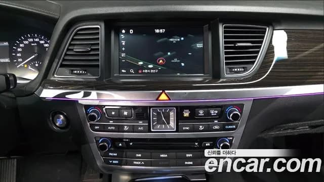 2018 Genesis G80 3.3 GDI Sold VIN KMHGL41DBJU250673 – photo 21 2018 Genesis G80 3.3 GDI Sold VIN KMHGL41DBJU250673 – photo 21