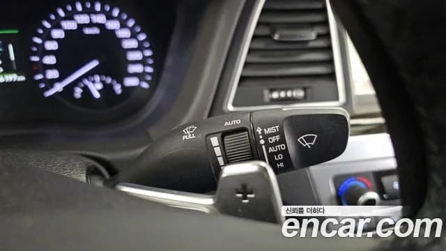 2018 Genesis G80 3.3 GDI Sold VIN KMHGL41DBJU257990 – photo 15 2018 Genesis G80 3.3 GDI Sold VIN KMHGL41DBJU257990 – photo 15