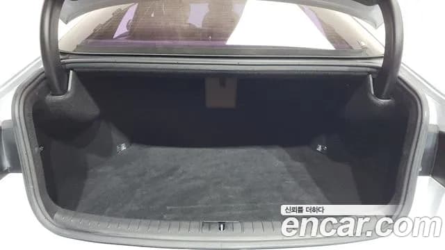 2018 Genesis G80 3.3 GDI Sold VIN KMHGL41DBJU258722 – photo 23 2018 Genesis G80 3.3 GDI Sold VIN KMHGL41DBJU258722 – photo 23