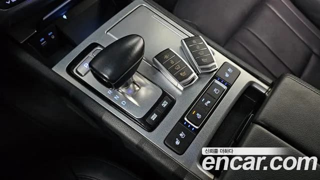 2018 Genesis G80 3.3 GDI Sold VIN KMHGL41DBJU265939 – exterior detail 2018 Genesis G80 3.3 GDI Sold VIN KMHGL41DBJU265939 – exterior detail