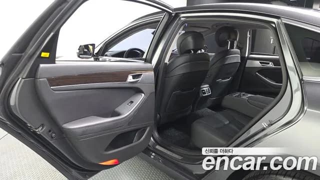 2018 Genesis G80 3.3 GDI Sold VIN KMHGL41DBJU275948 – photo 22 2018 Genesis G80 3.3 GDI Sold VIN KMHGL41DBJU275948 – photo 22