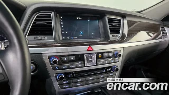 2018 Genesis G80 3.3 GDI Sold VIN KMHGL41DBJU287603 – photo 19 2018 Genesis G80 3.3 GDI Sold VIN KMHGL41DBJU287603 – photo 19