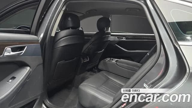 2019 Genesis G80 3.3 GDI Sold VIN KMHGL41DBKU300655 – engine bay 2019 Genesis G80 3.3 GDI Sold VIN KMHGL41DBKU300655 – engine bay