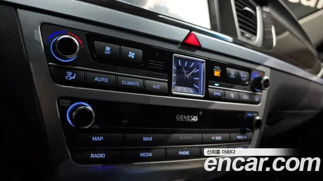 2019 Genesis G80 3.3 GDI Sold VIN KMHGL41DBKU300655 – photo 15 2019 Genesis G80 3.3 GDI Sold VIN KMHGL41DBKU300655 – photo 15