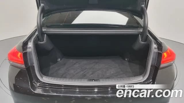 2019 Genesis G80 3.3 GDI Sold VIN KMHGL41DBKU322396 – photo 17 2019 Genesis G80 3.3 GDI Sold VIN KMHGL41DBKU322396 – photo 17