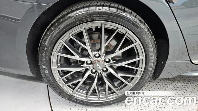 2020 Genesis G80 3.3 GDI Sold VIN KMHGL41DBLU341940 – photo 11 2020 Genesis G80 3.3 GDI Sold VIN KMHGL41DBLU341940 – photo 11