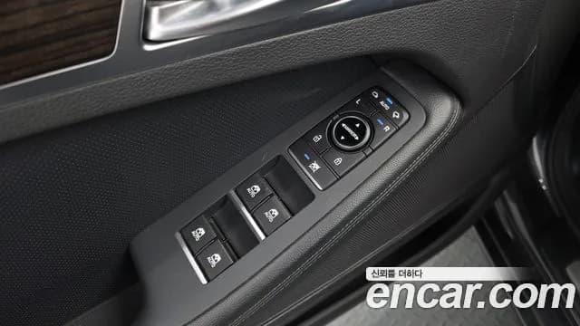 2020 Genesis G80 3.3 GDI Sold VIN KMHGL41DBLU343148 – photo 14 2020 Genesis G80 3.3 GDI Sold VIN KMHGL41DBLU343148 – photo 14