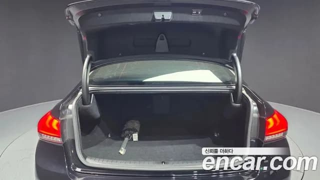 2020 Genesis G80 3.3 GDI Sold VIN KMHGL41DBLU343647 – dashboard 2020 Genesis G80 3.3 GDI Sold VIN KMHGL41DBLU343647 – dashboard
