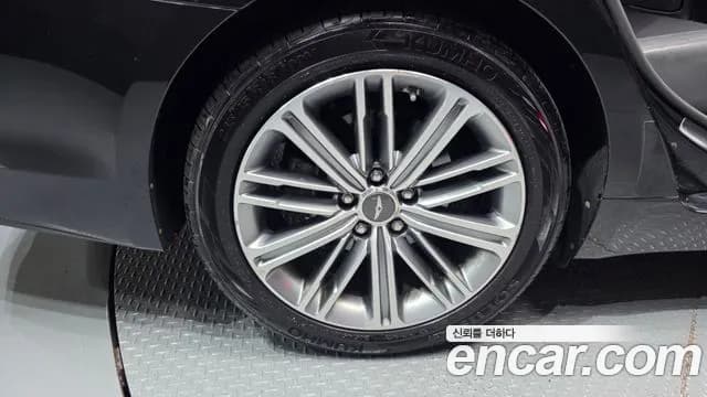 2020 Genesis G80 3.3 GDI Sold VIN KMHGL41DBLU343647 – photo 14 2020 Genesis G80 3.3 GDI Sold VIN KMHGL41DBLU343647 – photo 14