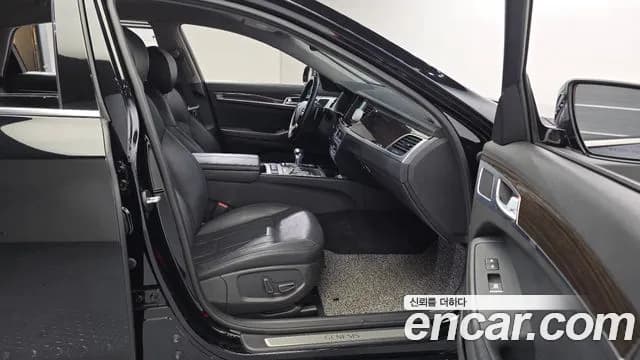 2017 Genesis G80 3.3 GDI AWD Sold VIN KMHGL41DDHU217984 – side profile 2017 Genesis G80 3.3 GDI AWD Sold VIN KMHGL41DDHU217984 – side profile
