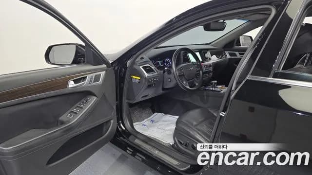 2017 Genesis G80 3.3 GDI AWD Sold VIN KMHGL41DDHU217984 – dashboard 2017 Genesis G80 3.3 GDI AWD Sold VIN KMHGL41DDHU217984 – dashboard