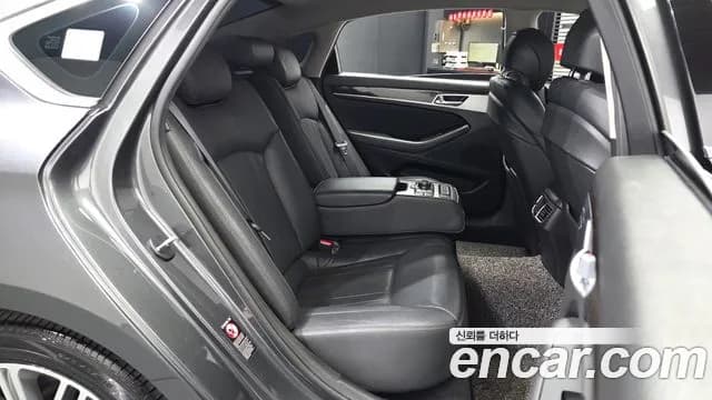 2017 Genesis G80 3.3 GDI AWD Sold VIN KMHGL41DDHU224726 – dashboard 2017 Genesis G80 3.3 GDI AWD Sold VIN KMHGL41DDHU224726 – dashboard