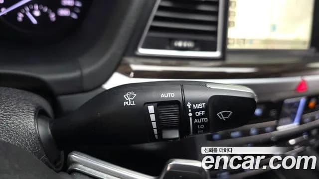 2017 Genesis G80 3.3 GDI AWD Sold VIN KMHGL41DDHU235695 – photo 23 2017 Genesis G80 3.3 GDI AWD Sold VIN KMHGL41DDHU235695 – photo 23