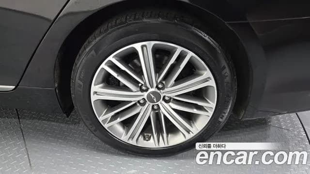 2017 Genesis G80 3.3 GDI AWD Sold VIN KMHGL41DDHU235695 – photo 26 2017 Genesis G80 3.3 GDI AWD Sold VIN KMHGL41DDHU235695 – photo 26