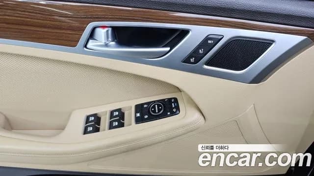 2018 Genesis G80 3.3 GDI AWD Sold VIN KMHGL41DDJU289476 – engine bay 2018 Genesis G80 3.3 GDI AWD Sold VIN KMHGL41DDJU289476 – engine bay