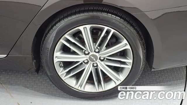 2018 Genesis G80 3.3 GDI AWD Sold VIN KMHGL41DDJU289476 – photo 12 2018 Genesis G80 3.3 GDI AWD Sold VIN KMHGL41DDJU289476 – photo 12
