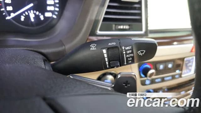 2018 Genesis G80 3.3 GDI AWD Sold VIN KMHGL41DDJU289476 – photo 19 2018 Genesis G80 3.3 GDI AWD Sold VIN KMHGL41DDJU289476 – photo 19