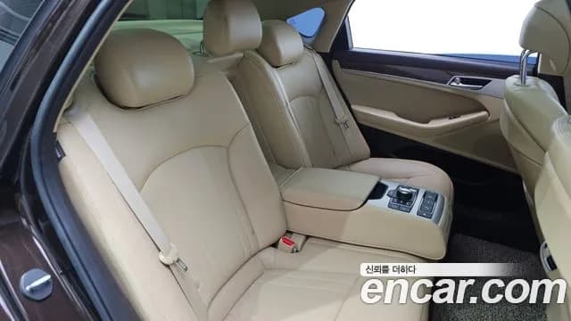 2018 Genesis G80 3.3 GDI AWD Sold VIN KMHGL41DDJU289476 – photo 27 2018 Genesis G80 3.3 GDI AWD Sold VIN KMHGL41DDJU289476 – photo 27