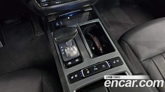 2018 Genesis G80 3.3 GDI AWD Sold VIN KMHGL41DDJU292826 – photo 17 2018 Genesis G80 3.3 GDI AWD Sold VIN KMHGL41DDJU292826 – photo 17