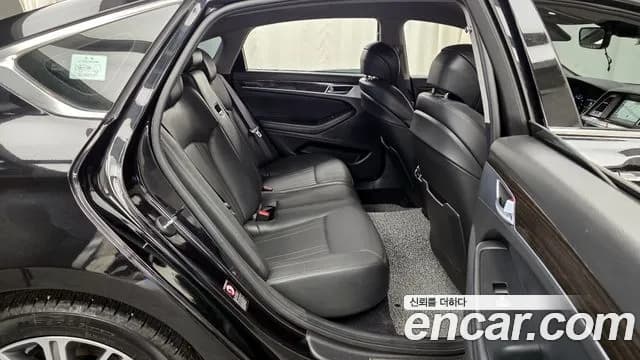 2019 Genesis G80 3.3 GDI AWD Sold VIN KMHGL41DDKU331719 – exterior detail 2019 Genesis G80 3.3 GDI AWD Sold VIN KMHGL41DDKU331719 – exterior detail