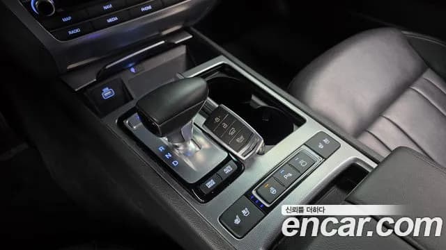 2020 Genesis G80 3.3 GDI AWD Sold VIN KMHGL41DDLU343713 – photo 14 2020 Genesis G80 3.3 GDI AWD Sold VIN KMHGL41DDLU343713 – photo 14