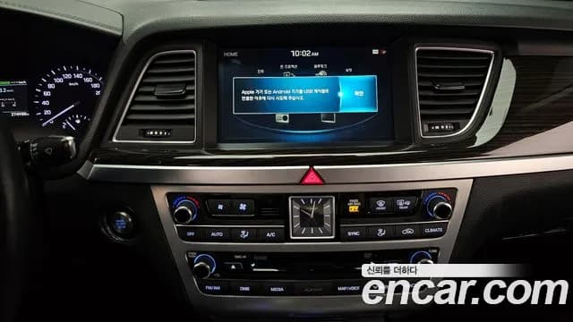 2017 Genesis G80 3.3 GDI Sold VIN KMHGM41DBHU212140 – photo 18 2017 Genesis G80 3.3 GDI Sold VIN KMHGM41DBHU212140 – photo 18
