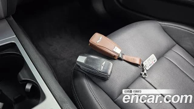 2017 Genesis G80 3.3 GDI Sold VIN KMHGM41DBHU217715 – photo 33 2017 Genesis G80 3.3 GDI Sold VIN KMHGM41DBHU217715 – photo 33