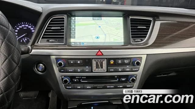 2017 Genesis G80 3.3 GDI Sold VIN KMHGM41DBHU236126 – front exterior 2017 Genesis G80 3.3 GDI Sold VIN KMHGM41DBHU236126 – front exterior