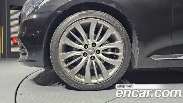 2018 Genesis G80 3.3 GDI Sold VIN KMHGM41DBJU268580 – front exterior 2018 Genesis G80 3.3 GDI Sold VIN KMHGM41DBJU268580 – front exterior