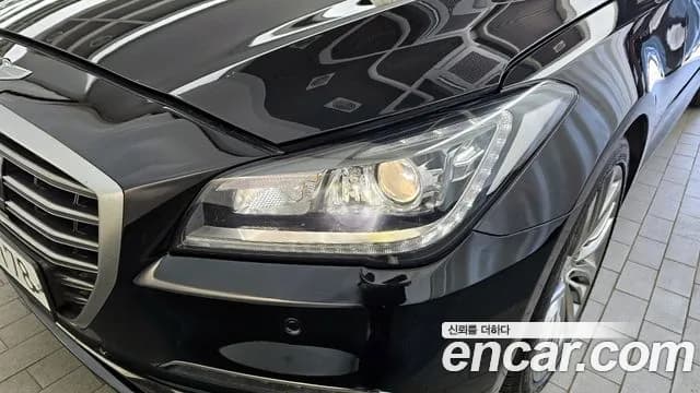 2018 Genesis G80 3.3 GDI Sold VIN KMHGM41DBJU298458 – exterior detail 2018 Genesis G80 3.3 GDI Sold VIN KMHGM41DBJU298458 – exterior detail