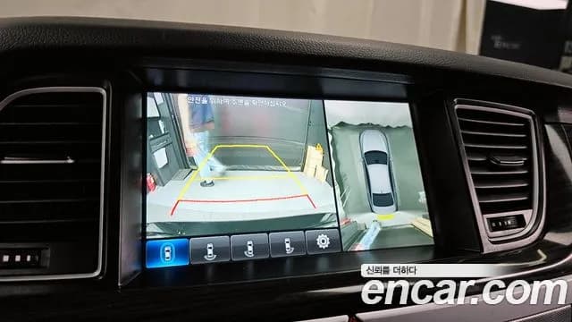 2018 Genesis G80 3.3 GDI Sold VIN KMHGM41DBJU298458 – photo 11 2018 Genesis G80 3.3 GDI Sold VIN KMHGM41DBJU298458 – photo 11