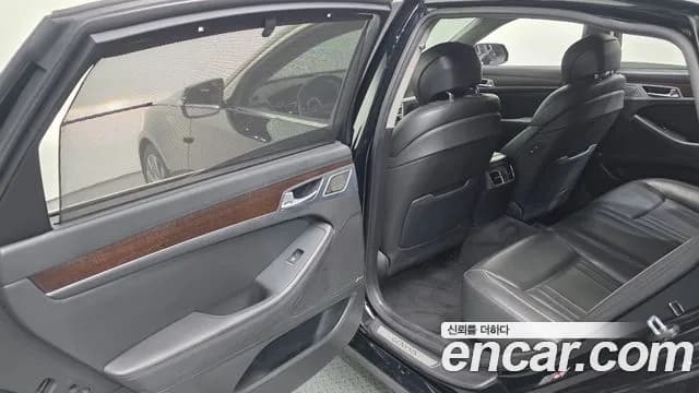 2017 Genesis G80 3.3 GDI AWD Sold VIN KMHGM41DDHU206123 – side profile 2017 Genesis G80 3.3 GDI AWD Sold VIN KMHGM41DDHU206123 – side profile