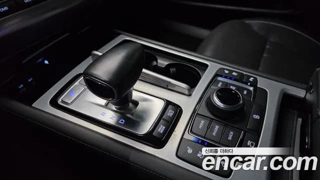 2017 Genesis G80 3.3 GDI AWD Sold VIN KMHGM41DDHU206123 – engine bay 2017 Genesis G80 3.3 GDI AWD Sold VIN KMHGM41DDHU206123 – engine bay