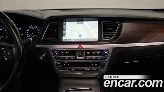 2017 Genesis G80 3.3 GDI AWD Sold VIN KMHGM41DDHU222775 – side profile 2017 Genesis G80 3.3 GDI AWD Sold VIN KMHGM41DDHU222775 – side profile